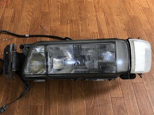 2x899m いすゞ イスズ バス HID ヘッドライト KOITO 100-21683 左 助手席側 バラスト コーナーランプ付き