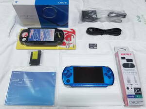 新品同様　バイブラント ブルー　PSP-3000　本体は、ほとんどキズ無し　USBケーブルは、未使用　付属品も綺麗な美品　全9点セット
