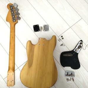 1970年代 Fender USA MUSIC MASTER ショートベース ヴィンテージ USA製 1977年 1978年の画像2