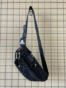 【JANSPORT/ジャンスポーツ】Waist Bag OAKTOWN LUX BLACK アニマルプリント ウエストバッグ ウエストポーチ ブラック ユニセックス