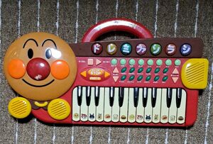 電子キーボード ピカピカキーボードだいすき アンパンマン 廃盤 メロディ リズム メトロノーム機能