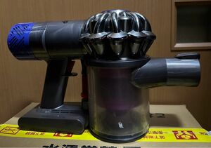 ダイソンDyson v6 motorhead + コードレス掃除機 本体と付属品