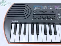 212331869　★ CASIO カシオ SA-76 44鍵盤 ミニキーボード 電子キーボード 電子ピアノ ブラック&オレンジ 中古_画像2