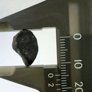 【E23369】 約1.9ｇ チェリャビンスク隕石 石質隕石 コンドライト 隕石 メテオライト チェリャビンスク