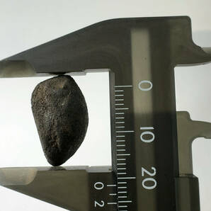 【E23352】 約4.0ｇ チェリャビンスク隕石 石質隕石 コンドライト 隕石 メテオライト チェリャビンスク
