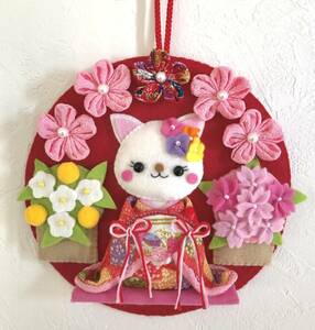 ハンドメイド☆フェルト☆リース☆ひな祭り☆猫☆桃の節句☆雛飾り☆壁飾り(赤)