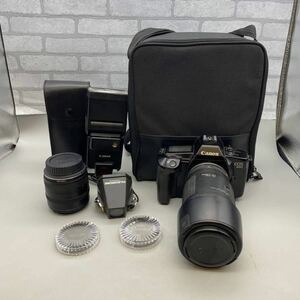 【A-3】カメラ機器 EOS650 カメラ Canon ZOOM LENS EF 35-70mm レンズ FUJICHROME professional 機器 SPEEDLITE 420EZ ライト ※動作未確認