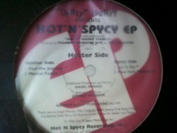 ハウス DiRty HaRry / Hot'N'Spycy EP 12インチです。