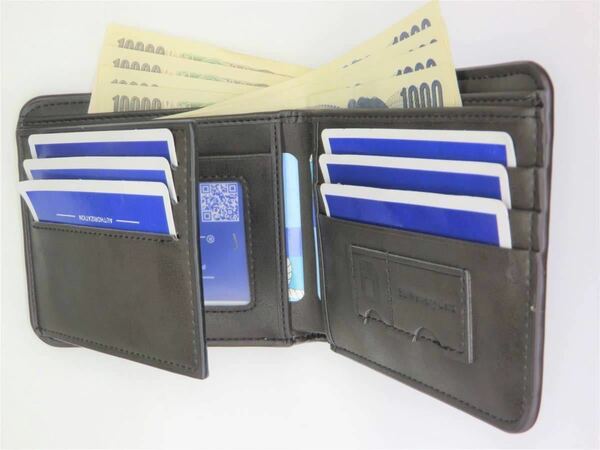 二つ折りメンズ財布、コンパクト男性財布、定期入れポケットあり、新品、当日発送（黒灰色）