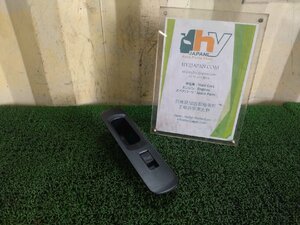 トヨタ　リアドアパワーウィンドウスイッチ　右　アクア　DAA-NHP10　NHP10　NHP10H　2012　＃hyj　NSP150535