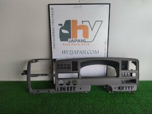 日産 ダッシュボード　インストルメントパネル シビリアン DVW41 W41 2005 #hyj C280-057