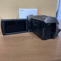UTT54【動作品】SONY デジタルHDビデオカメラレコーダー【HDR-PJ680】バッテリー NP-FV70A 2個付属_画像4