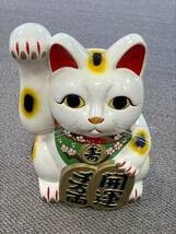 #698 招き猫　貯金箱　陶器　縦約40cm 横約27cm _画像1