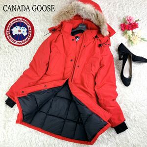 ●美品●CANADA GOOSE カナダグース ダウン コート ジャケット アウター Aライン　フード ファー　刺繍　レッド　赤色　レディース M相当