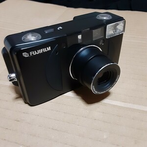 FUJIFILM Silvi F2.8 SUPER-EBC FUJINON ZOOM 24-50mm コンパクトフィルムカメラ 光学機器 C082138-2 現状品 ブラック