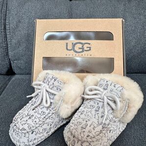 UGG 新生児用 冬用ブーツ