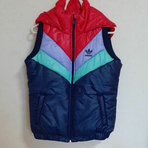 ☆adidas ナイロンベスト 