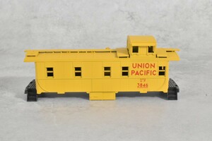 アサーン HOゲージ 1252 CUPOLA CABOOSE UNION PACIFIC 鉄道模型　(No.71)