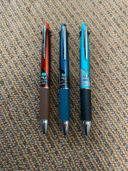 限定ジェットストリーム4&1 ４色ボールペン　３本セット② 三菱鉛筆 シャープペン