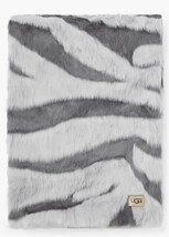 US正規　日本未発売　UGG Shayla Faux Fur Throw Blanket　高級ブランケット　LAから最新本物をお届けします!!_画像1