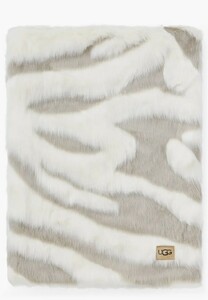 US正規　日本未発売　UGG Shayla Faux Fur Throw Blanket　高級ブランケット　LAから最新本物をお届けします！