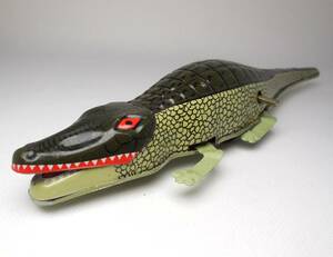 wani/INERTIA CROCODILE tin plate toy toy box attaching MADE IN CHINA made in China structure 