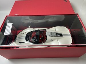★Ferrariフェラーリ Daytona SP3 Pearl White MRコレクション 1/18 ミニカー FE036B