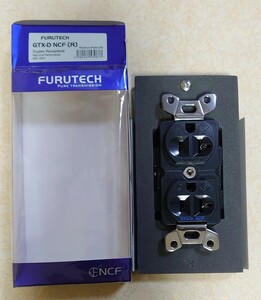 FURUTECH 壁コンセント GTX-D NCF（R）