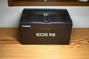 - フルサイズ Canon EOS R8 ボディ 未使用 保証残あり 送料込み -