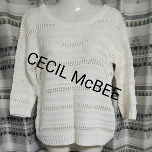 セシルマクビー ホワイトトップス 七分袖 CECIL McBEE ホワイト系 春向け 透かし柄 ニット風