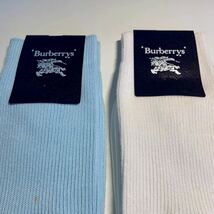 未使用 Burberrys バーバリー ソックス 2足セット 24〜26cm ホワイト 白 水色系 ホース刺繍 靴下 まとめ売り_画像2