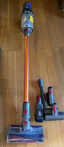 Dyson Cyclone V10 Fluffy ダイソン 掃除機 美品