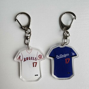 2点セット　新品　MLB　大谷翔平　ロサンゼルス ドジャース　エンゼルス　野球　ユニフォームキーホルダー　メジャーリーグ　アクリル