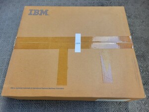 新品未開封 IBM ThinkPad 600(X) 12J2467 セレクタベース600（ポート・リプリケーター機能） 