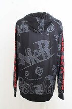 【SALE】NieR Clothing パーカー.PULLOVER PARKA【RED FACE】 /ブラック?レッド/F O-23-08-09-008-Ni-to-IG-ZT422_画像4