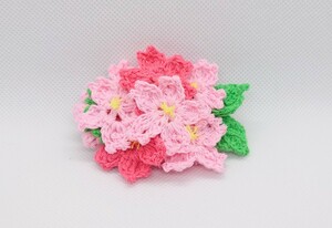 ハンドメイド　レース編み　桜　ブローチ　コサージュ　さくら