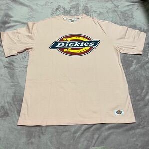 最終値下げしました.*☆美品☆ Dickies Tシャツ 半袖 プリントロゴがかわいい ディッキーズ 