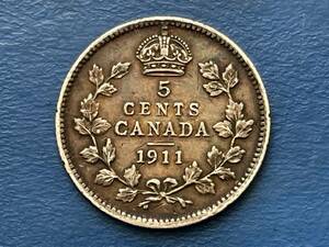 ☆外国銀貨【カナダ銀貨：1911年5セント銀貨、ジョージ5世、カタログ値（1.16ｇ、silver925）】銀貨　J111☆