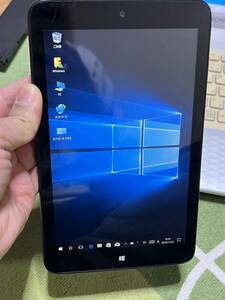 Diginnos 8インチ Windowsタブレット Wi-Fiモデル 64G DG-D08IW2L アダプター付き　液晶　ガラスがあり　動作品