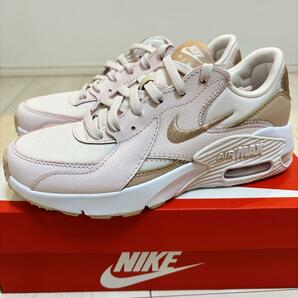 【新品！】23.5cm NIKE AIR MAXピンクベージュ！【送料無料！】