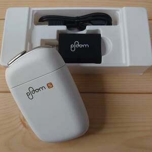 ◆送料無料◆中古・美品◆ホワイト◆ プルーム エス Ploom S 本体 プルームエス PloomS （新品のACアダプターとUSBケーブル付）