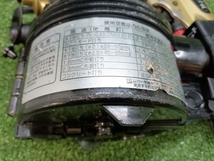 中古 動作確認済 日立工機 HITACHI 高圧 65mm 釘打ち機 NV65HMC N釘 コンクリート釘_画像8