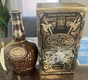 1円～【未開栓】ROYALSALUTE　ロイヤルサルート21年　茶色陶器　ウイスキー　1139ｇ　巾着あり　700ml　40％　古酒