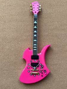 ギター型ウォールクロック　hide The13th Memorial　pink Spider　　　ジャンク品　　送料350円〜