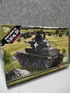 アカデミー 1/35 ドイツ軍 35 (t) 指揮戦車 プラモデル 13313　配送80サイズ