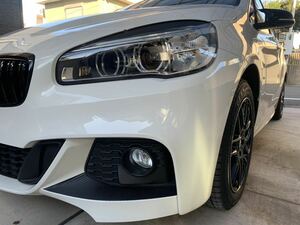 オリジナル BMW 2シリーズ アクティブツアラー M-sport用 F45 3M製カーボン調 フォグライト用 ガーニッシュ 2枚セット！ 218 225