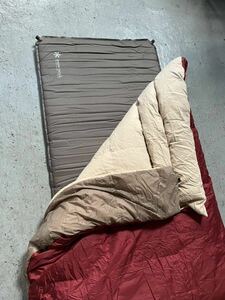 グランドオフトンシングル1000 スノーピーク　寝袋　アウトドア用品　快適な布団　フカフカ