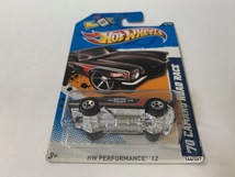 ☆Hot Wheels HW PERFORMANCE ’12【’70 CAMARO ROAD RACE 色違い2台セット】CHEVROLET/Chevy/シボレー/カマロ/サメカマ 1/64（未開封）☆_画像9