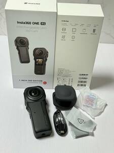 極美品★ Insta360 ONE RS 360度カメラ【ライカ共同開発】デュアル1インチCMOSセンサー搭載 6K動画 2100万画素写真（使用感が少ない）