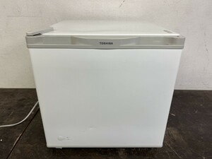 【 動作確認済み 】 2018年製 TOSHIBA 冷蔵庫 27L GR-HB30GAL ブラウン 左開き （２）